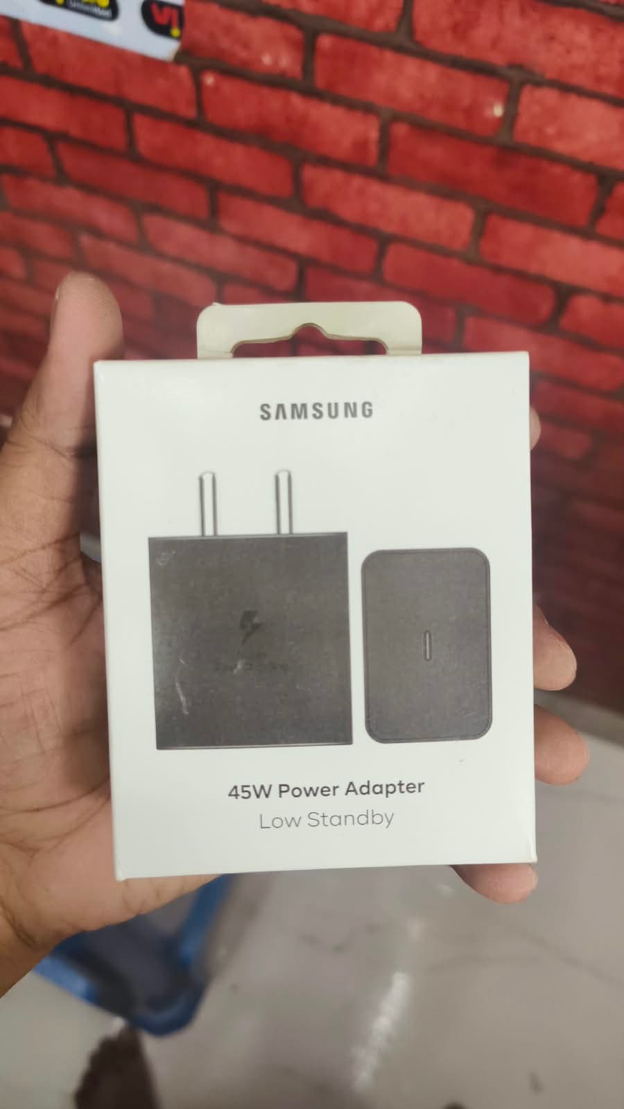 Samsung 45W Power Adapter – Low Standby