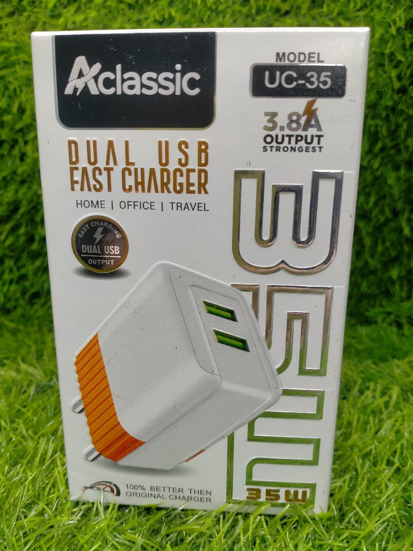 35W DUAL USB FAST CHARGER UC-35